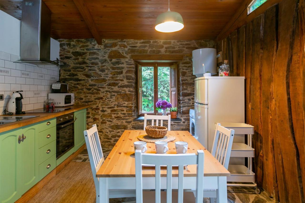 Casas Del Molino - Muinos Do Mainzoso Turismo Rural Paderne المظهر الخارجي الصورة