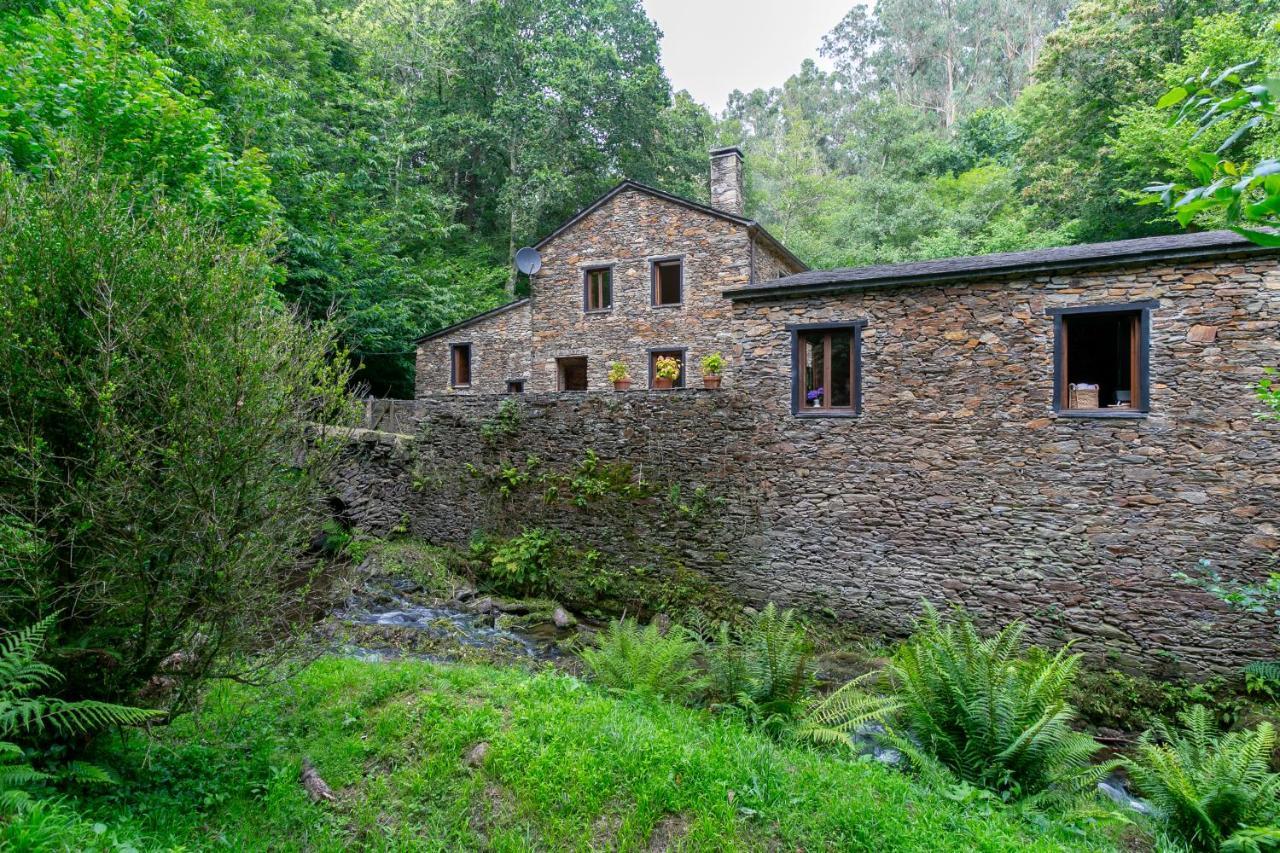 Casas Del Molino - Muinos Do Mainzoso Turismo Rural Paderne المظهر الخارجي الصورة