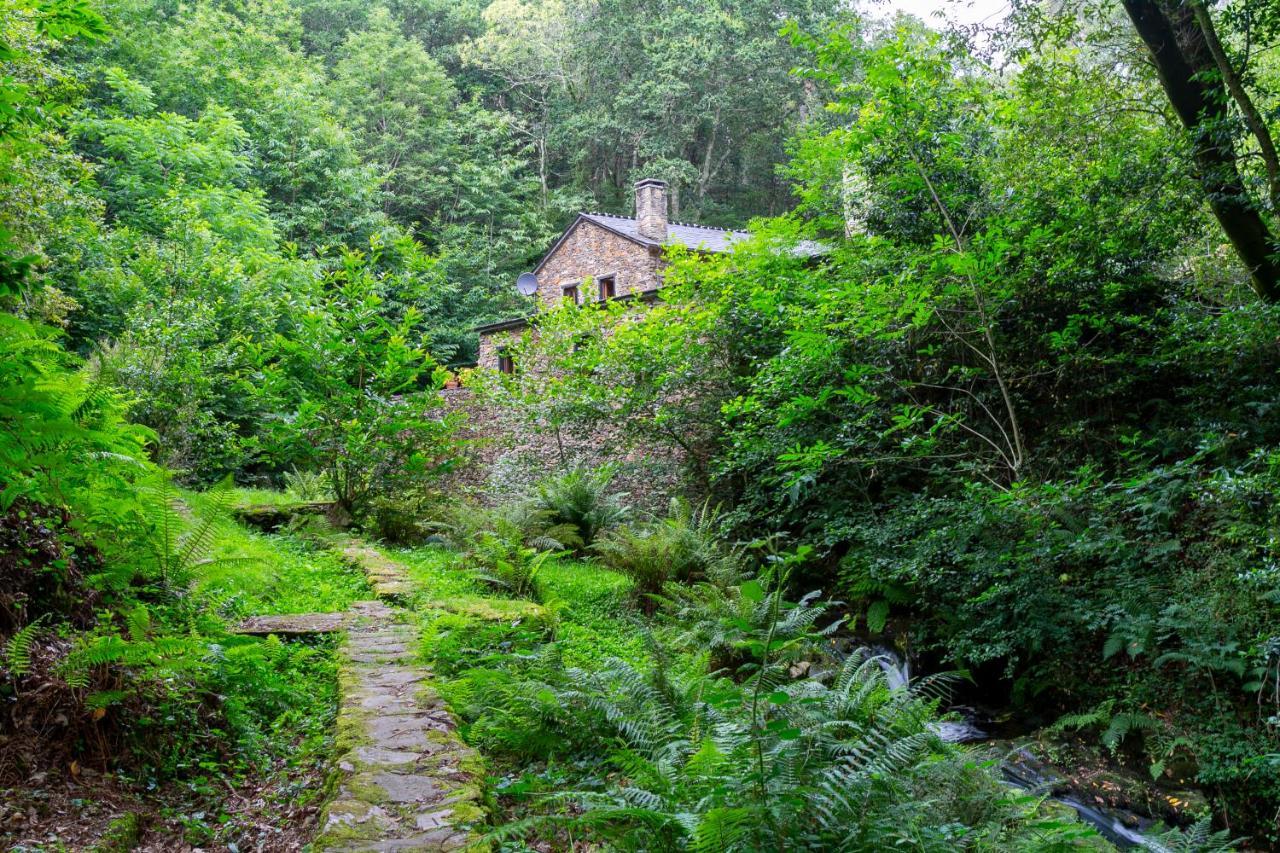 Casas Del Molino - Muinos Do Mainzoso Turismo Rural Paderne المظهر الخارجي الصورة