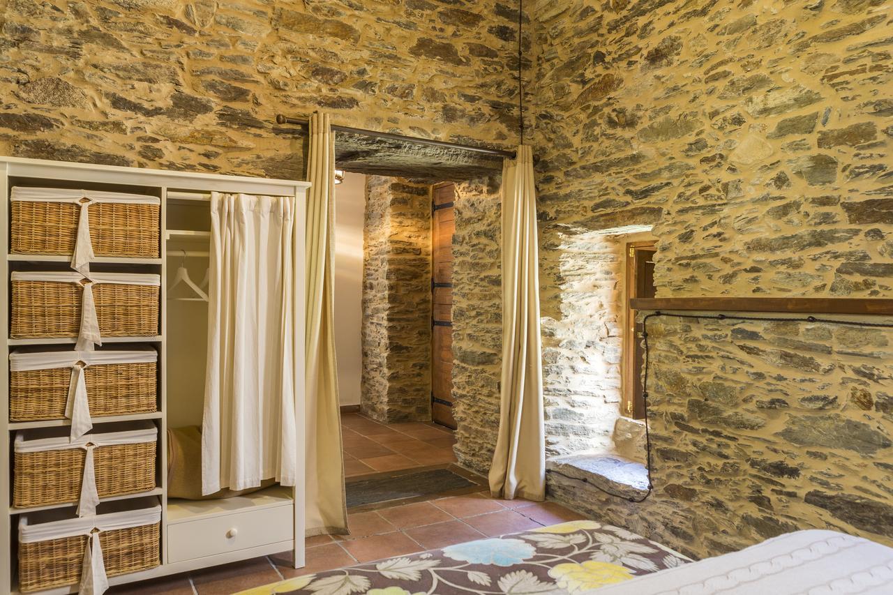 Casas Del Molino - Muinos Do Mainzoso Turismo Rural Paderne المظهر الخارجي الصورة
