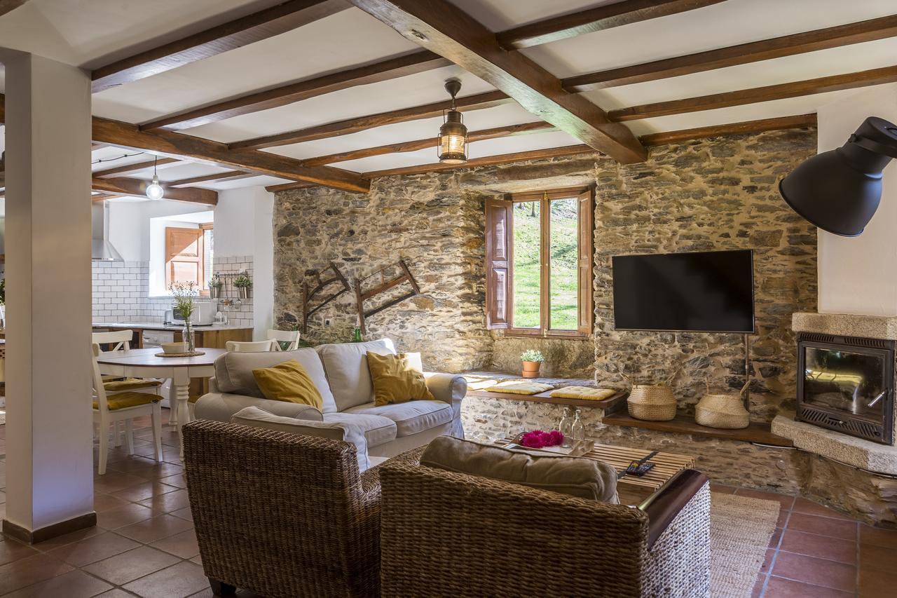 Casas Del Molino - Muinos Do Mainzoso Turismo Rural Paderne المظهر الخارجي الصورة